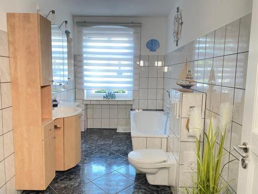 Ahlbeck Zu Den Campern Appartement Heringsdorf  Buitenkant foto